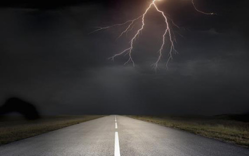 雷雨的形成及雷電的特性-雷云中電荷的分離過程